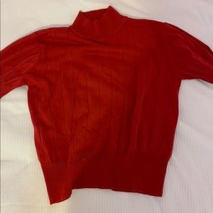 Short sleeved turtleneck sweater